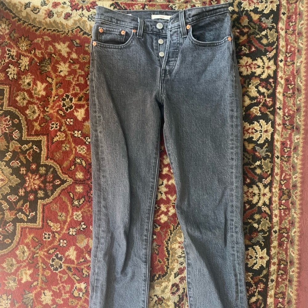 Levi’s Wedgie Fit Dark wash Jeans